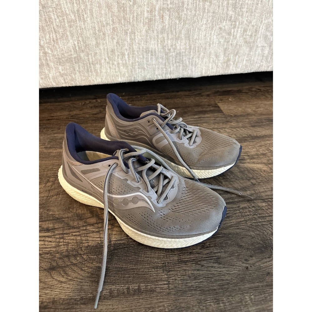 Saucony Hurricane Running Shoes Womens 10 Gray Lace Up Athletic Wear S10615-35